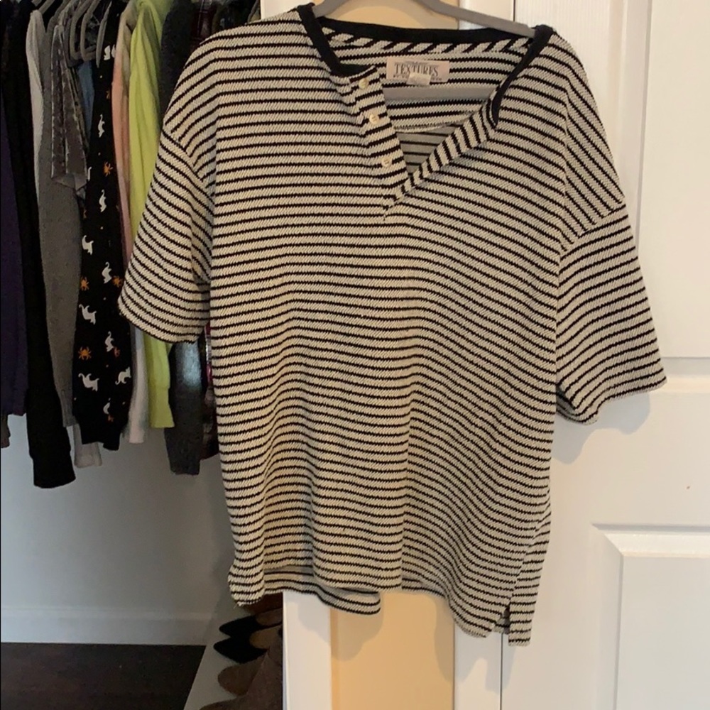 Grungy stripped shirt